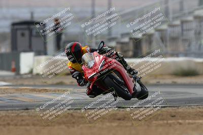 media/Mar-02-2025-Race Pace (Sun) [[8bec80ae00]]/12-Vested (Turn 2) 1111am/